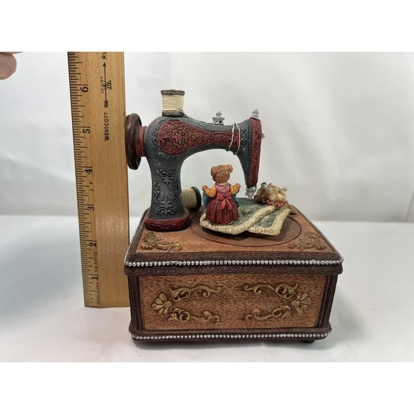 San Francisco Music Box Co Animated Sewing Machine Bears Buttons And Bows HTF - Picture 11 of 11